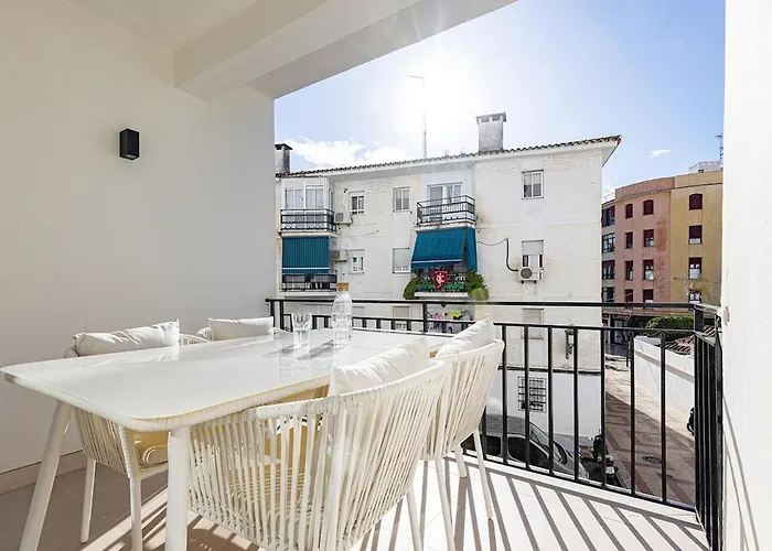 Recently Renovated In Old Town